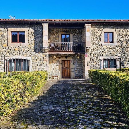 Casa De Aldea La Piniella Guest House Villahormes Ngoại thất bức ảnh