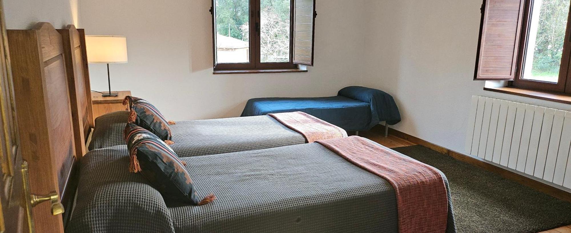 Casa De Aldea La Piniella Guest House Villahormes Ngoại thất bức ảnh